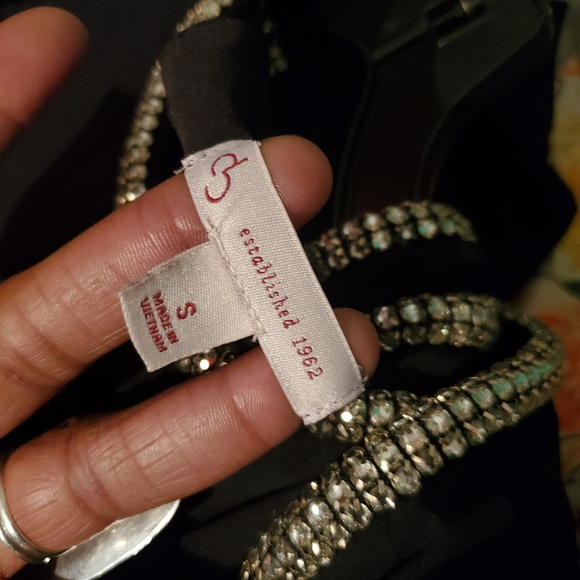 Nwt established 1962 diamond crusted sleeveless black layered top - Picture 11 of 11